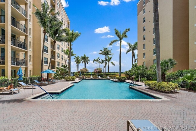 Building Photo - 1803 N Flagler Dr