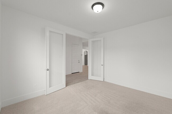 Building Photo - 406 Nocturne Rdg Dr