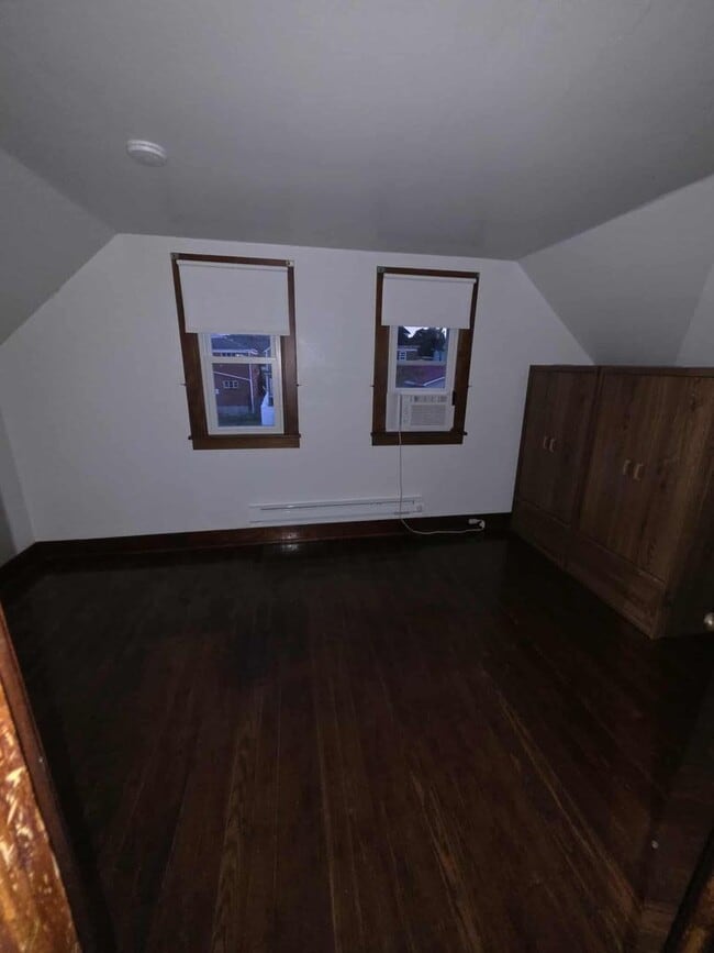 Building Photo - 1 Bedroom 1 Bathroom House For Rent *With ...