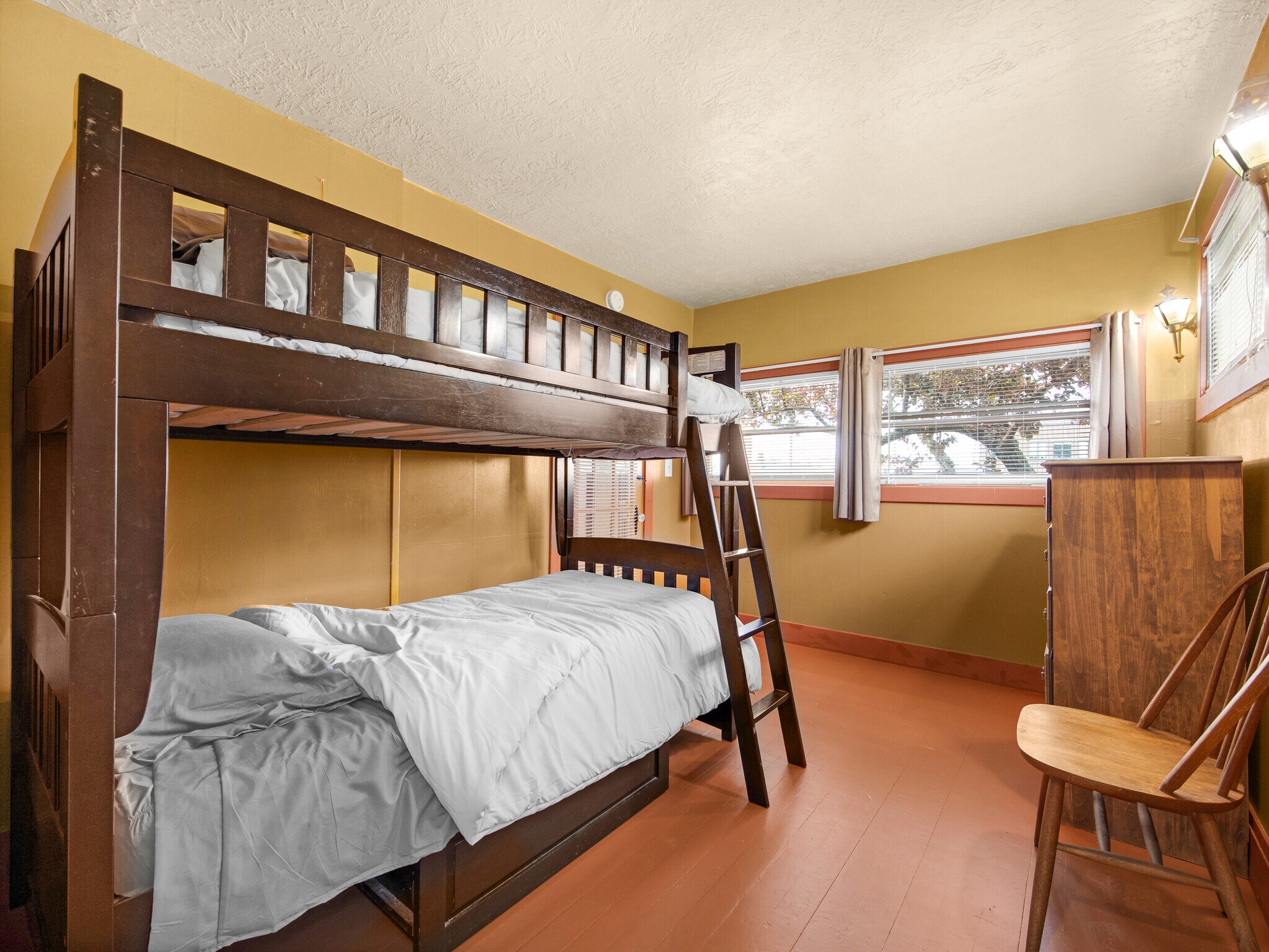 3rd bedroom - 513 Bond St