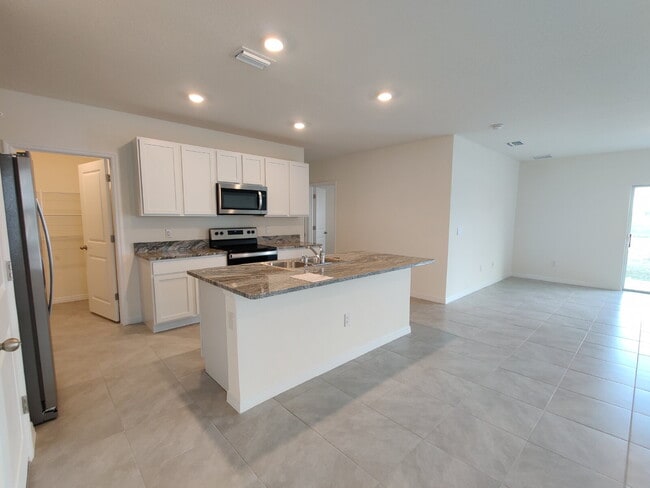 Building Photo - 10515 Penny Gale Loop