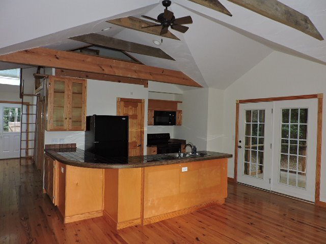 Building Photo - THE COTTAGE AT RIVERCREST