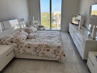 Bedroom - 100 Worth Ave