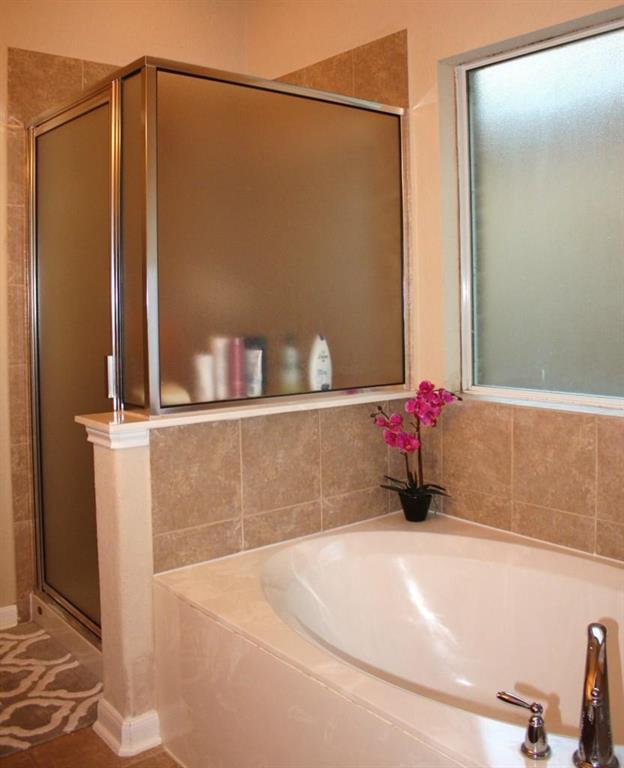 Building Photo - 7714 Stephany Taylor Dr