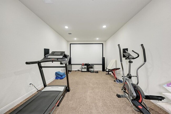 Building Photo - 5304 Cipriano Dr