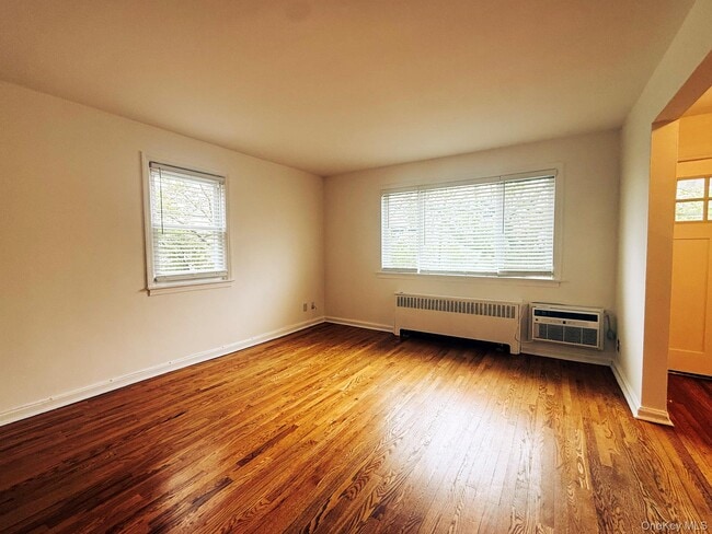 Building Photo - 87 Alexander Pl