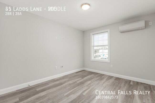 Building Photo - 35 Ladds Ln