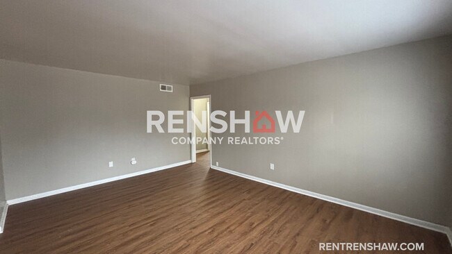 Building Photo - 4807 Macon Rd