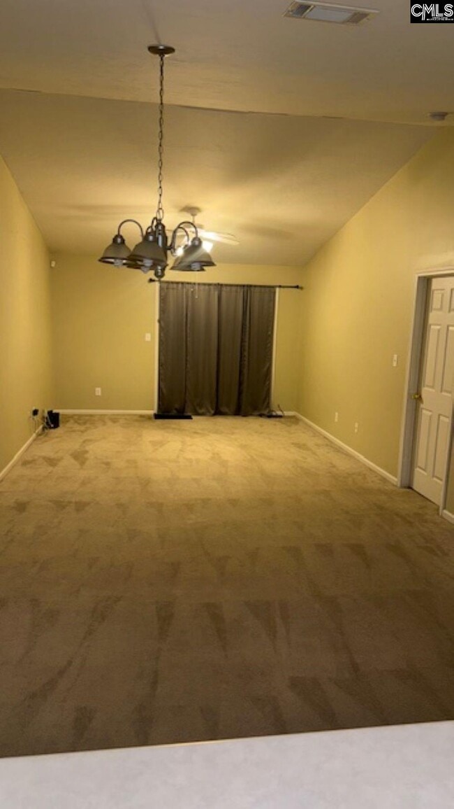 Building Photo - 151 Larkspur Ln