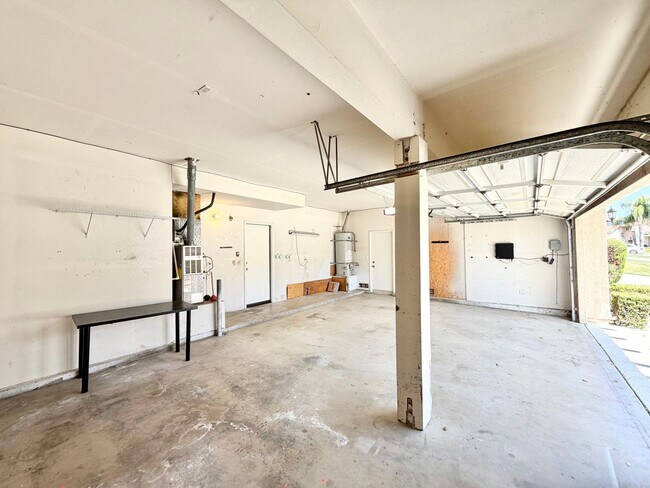 Building Photo - Spacious Rancho Highlands Home | 3 Bed + Den + Bonus Room & 3-Car Garage