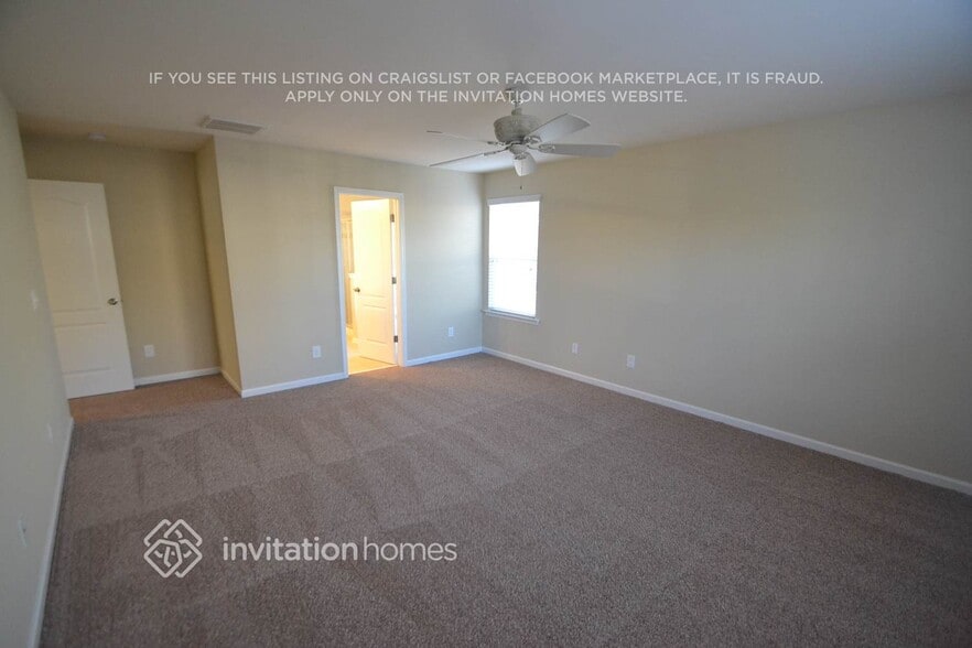 Building Photo - 2717 Lawson Dr