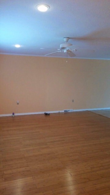 Building Photo - 20 Leann Ct