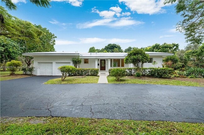 Building Photo - 12535 Moss Ranch Rd