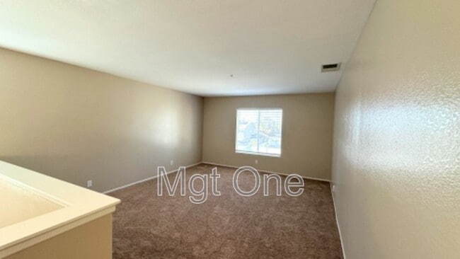 Building Photo - 7671 St Andrews Dr