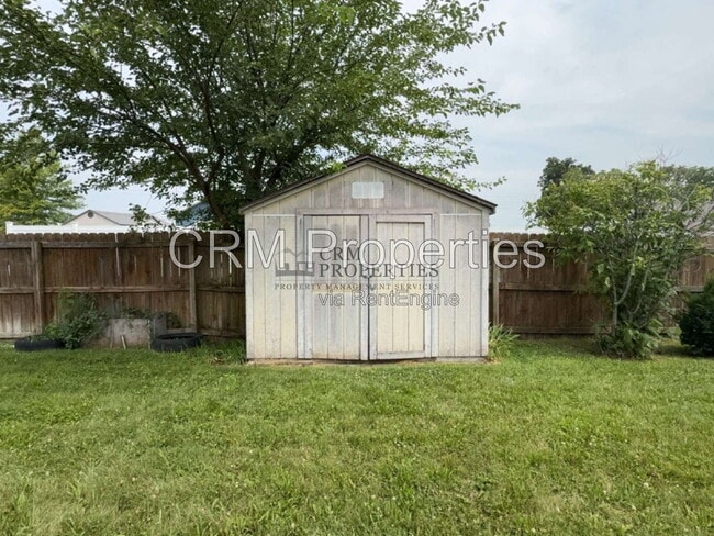 Building Photo - 1058 Springwater Rd