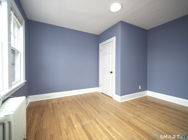 Building Photo - 1440 Wood Ave