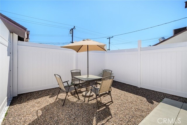 Building Photo - 612 N 4th St