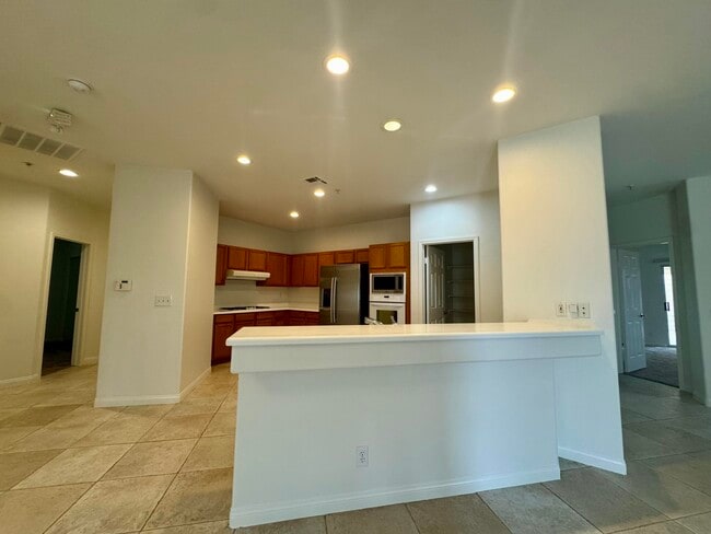 Building Photo - 74088 Daisy Ln