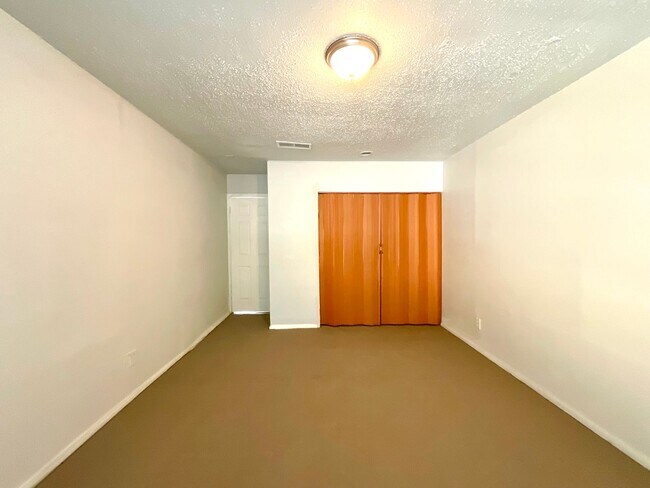 Building Photo - Lovely 3 Bedroom/ 2 Bath Home In Converse, TX!