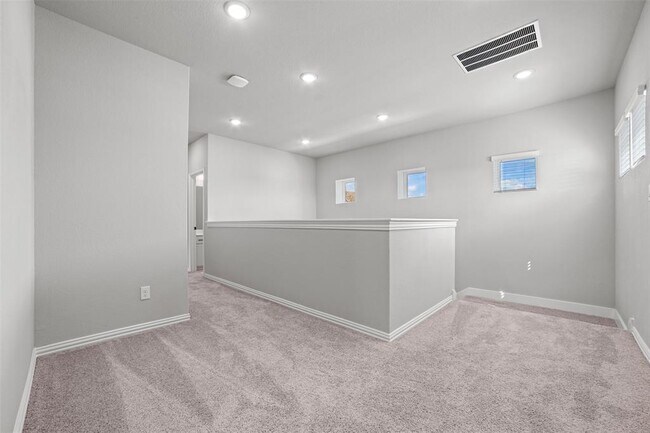 Building Photo - 112 Grayson Elm Pass