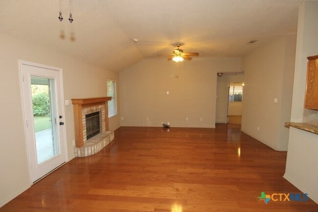 Building Photo - 924 Northern Dancer Dr