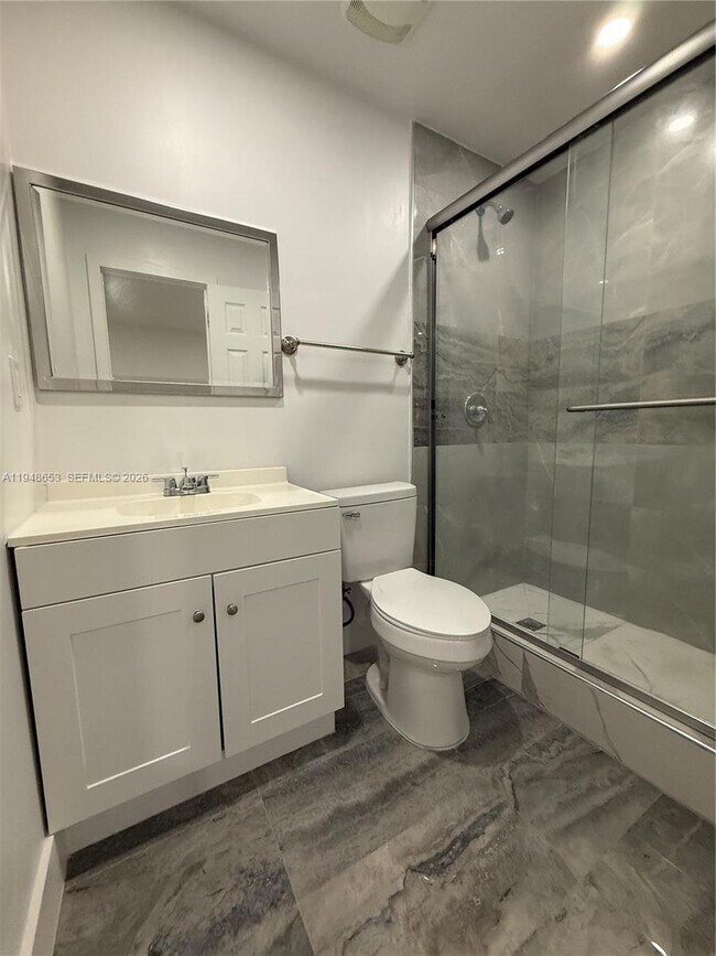 Building Photo - 545 NW 20th St