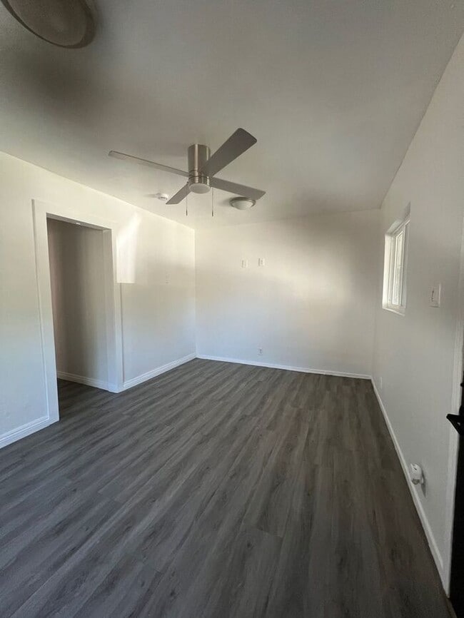 Building Photo - Coming Soon Welcome to your new home—classic LA charm meets modern comfort