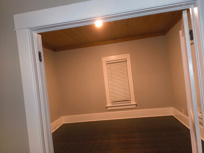 Building Photo - Welcome to Your Next Home with Harvest Investments!