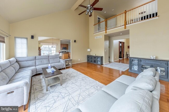 Building Photo - 10 Morning Glory Cir