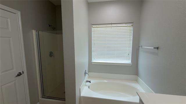 Building Photo - 14005 Silkwood Dr