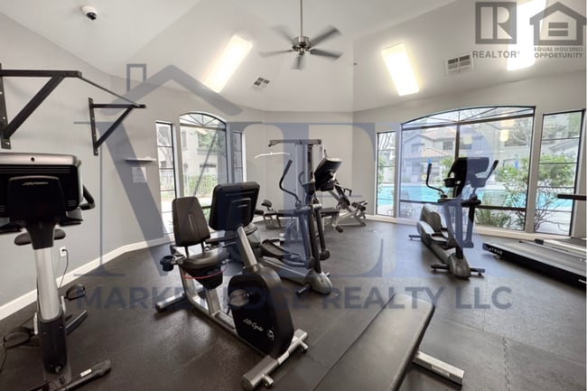 Building Photo - 2Bed/1Bath Apt at Thompson Peak/Frank Lloyd Wright! Ready for Immediate Move-In!