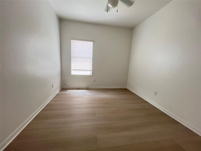 Building Photo - 13509 Coomer Path