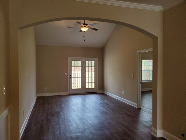 Building Photo - Brand New 4 Bedroom Townhome in Ammenities Community