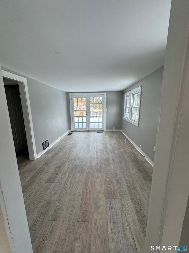 Building Photo - 26 Portland Rd