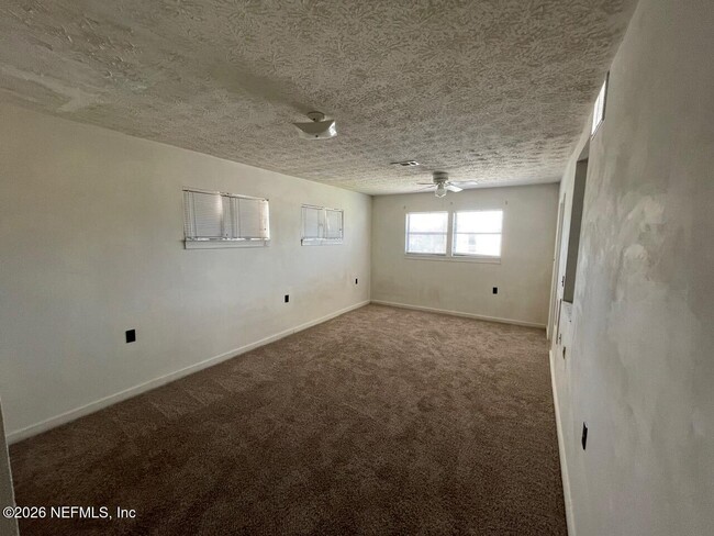 Building Photo - 231 Hopkins St