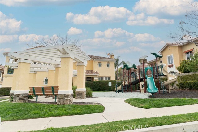 Building Photo - 4120 Paredo Way