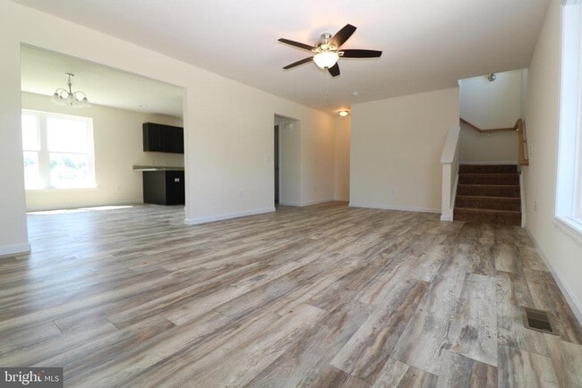 Building Photo - 72 Filbert Dr