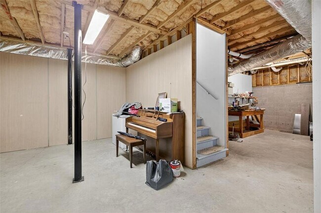 Building Photo - 2222 Amber Creek Trail