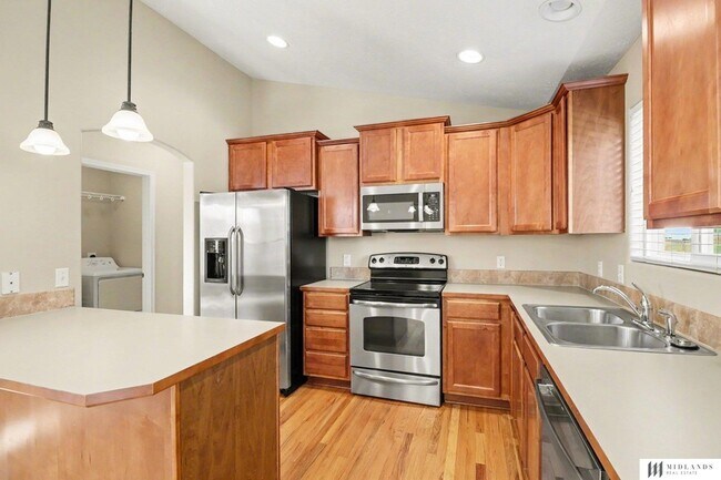 Building Photo - 19724 Marinda St