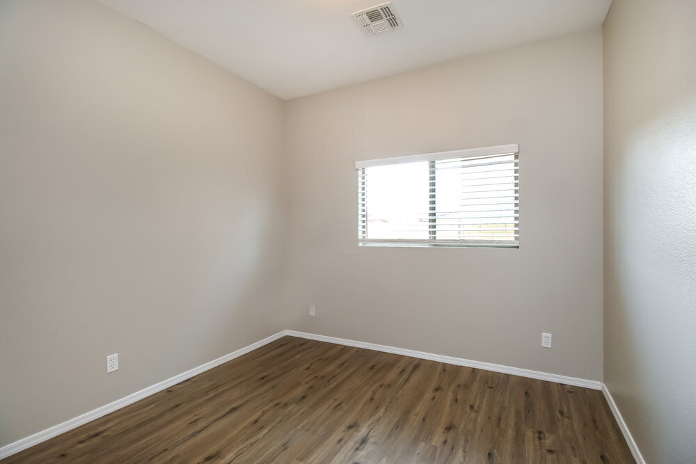 Building Photo - 11517 E Florian Ave