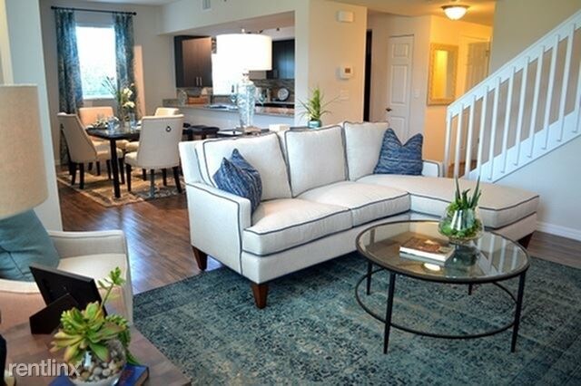 Building Photo - 1 br, 1 bath  - 1090 Quaye Lake Cir