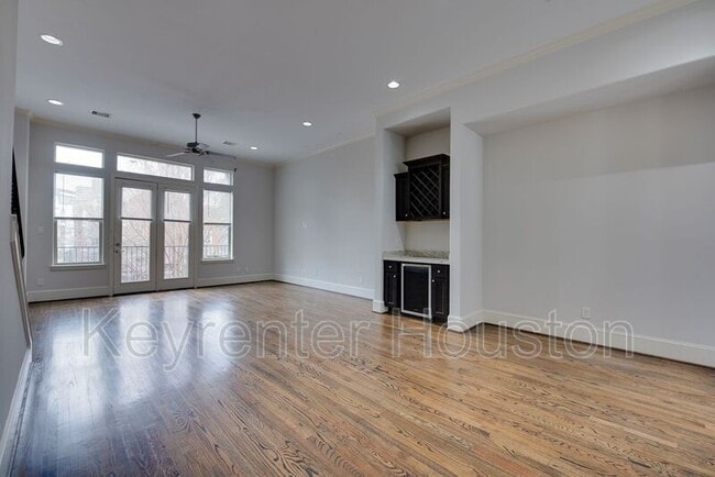 Building Photo - 4203 Feagan St