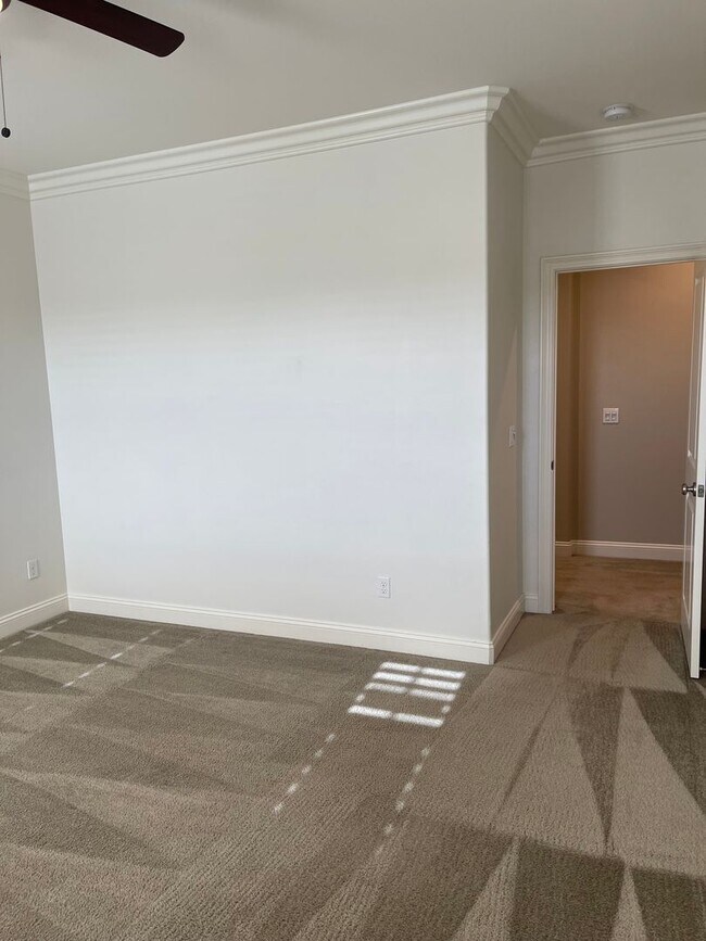 Building Photo - Exquisite 5-Bedroom, 3.5-Bath Home in Coveted Morgan Hill Estates