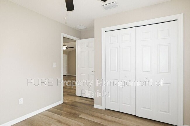 Building Photo - 8 Locust Loop Dr