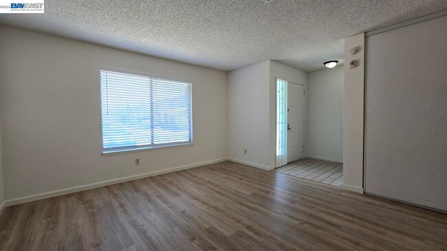 Building Photo - 29011 Colony Ct