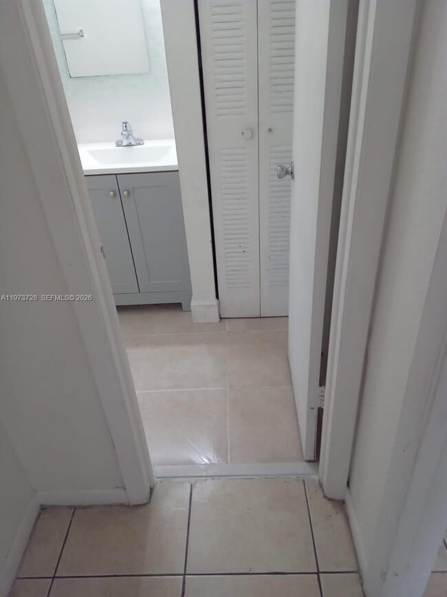 Building Photo - 7401 SW 152nd Ave