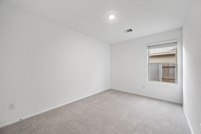 Building Photo - 18950 Panzini Dr