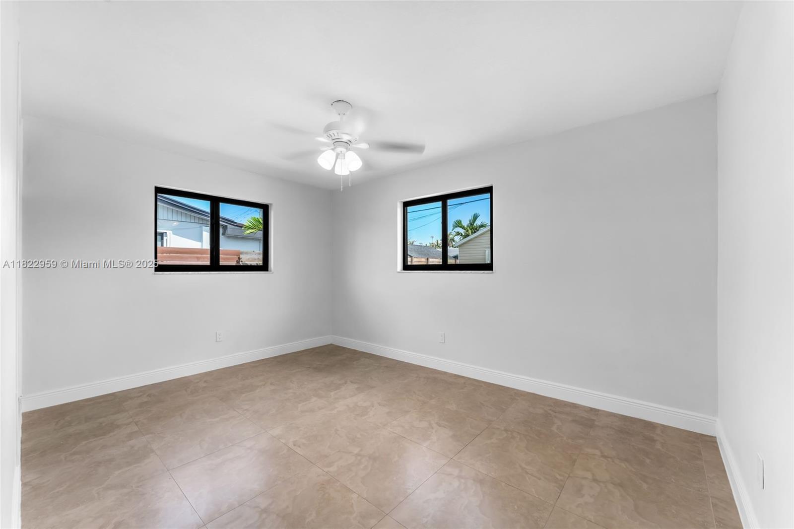 Building Photo - 9140 SW 45th Ter