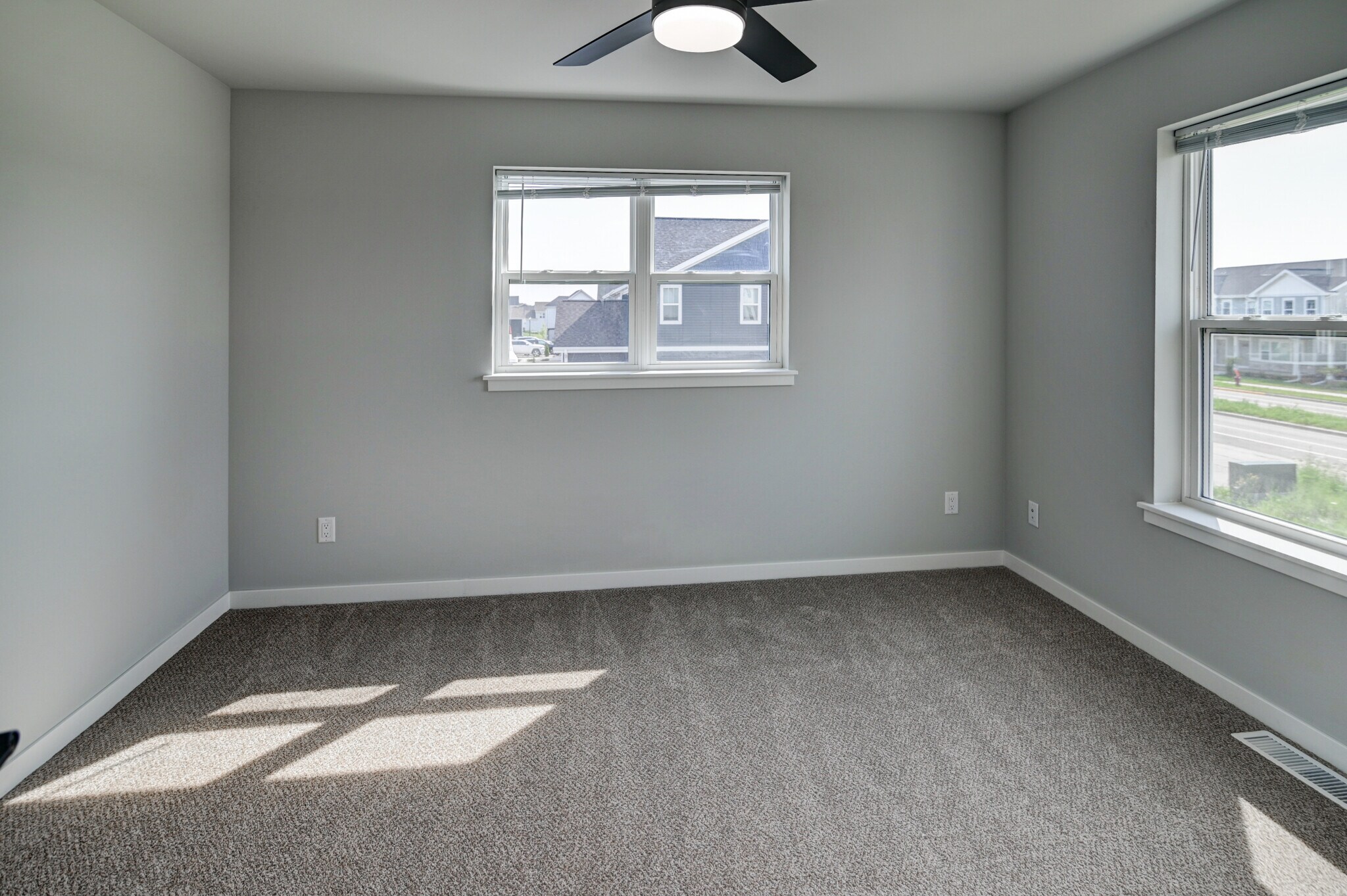 Building Photo - 2908 Radicchio Dr