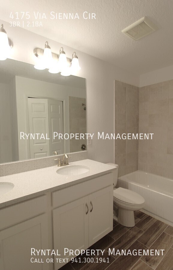 Building Photo - 4175 Via Sienna Cir